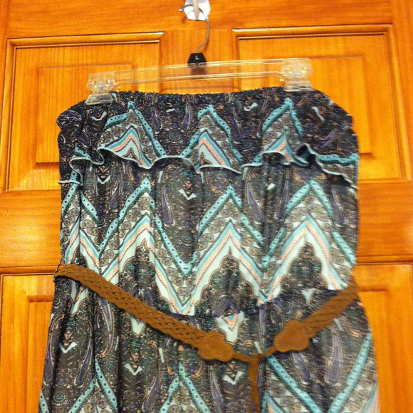 No Boundaries Maxi Dress Paisley pattern - Picture 5 of 9
